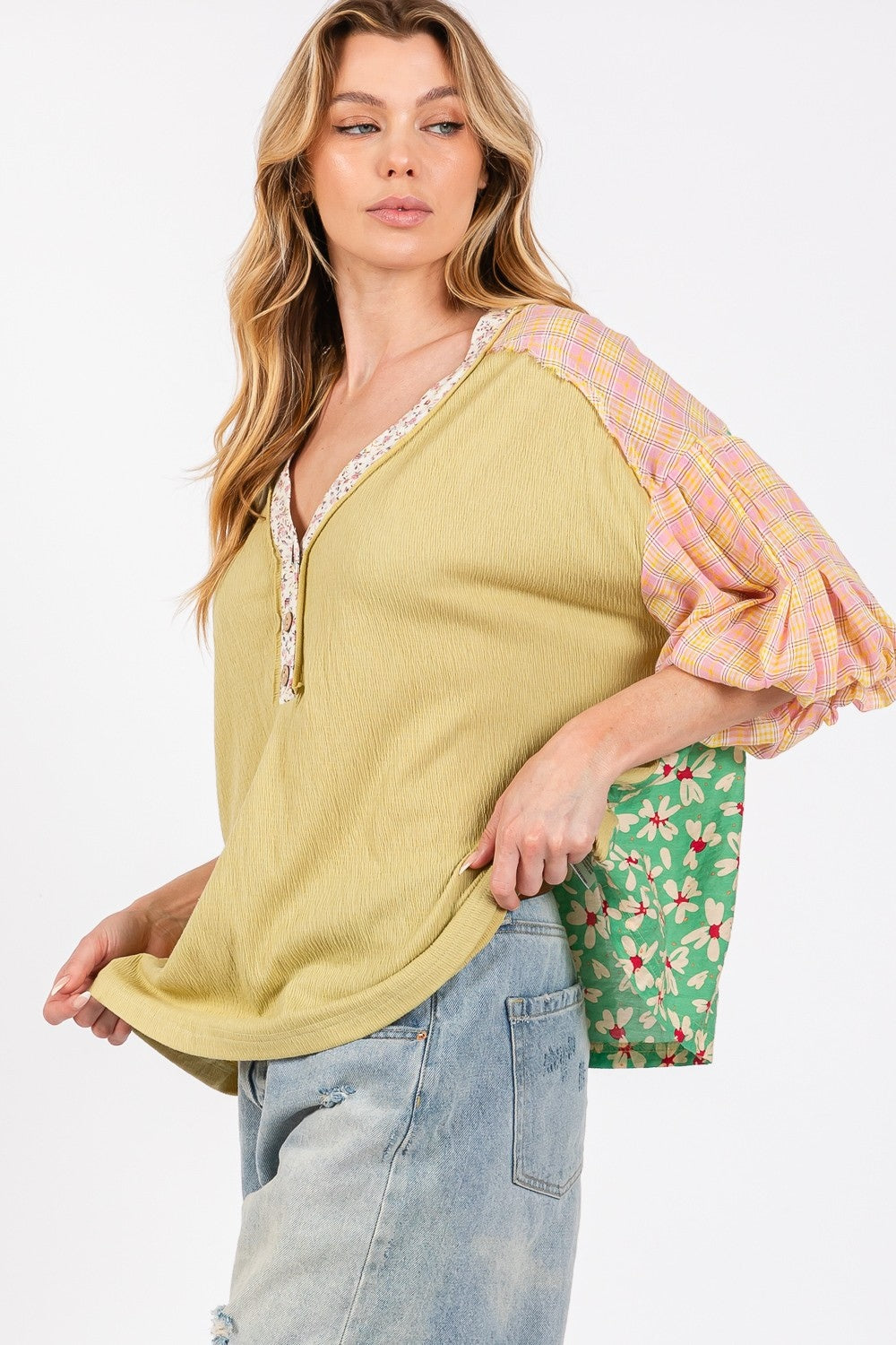 SAGE + FIG Color Block Bubble Sleeve Top